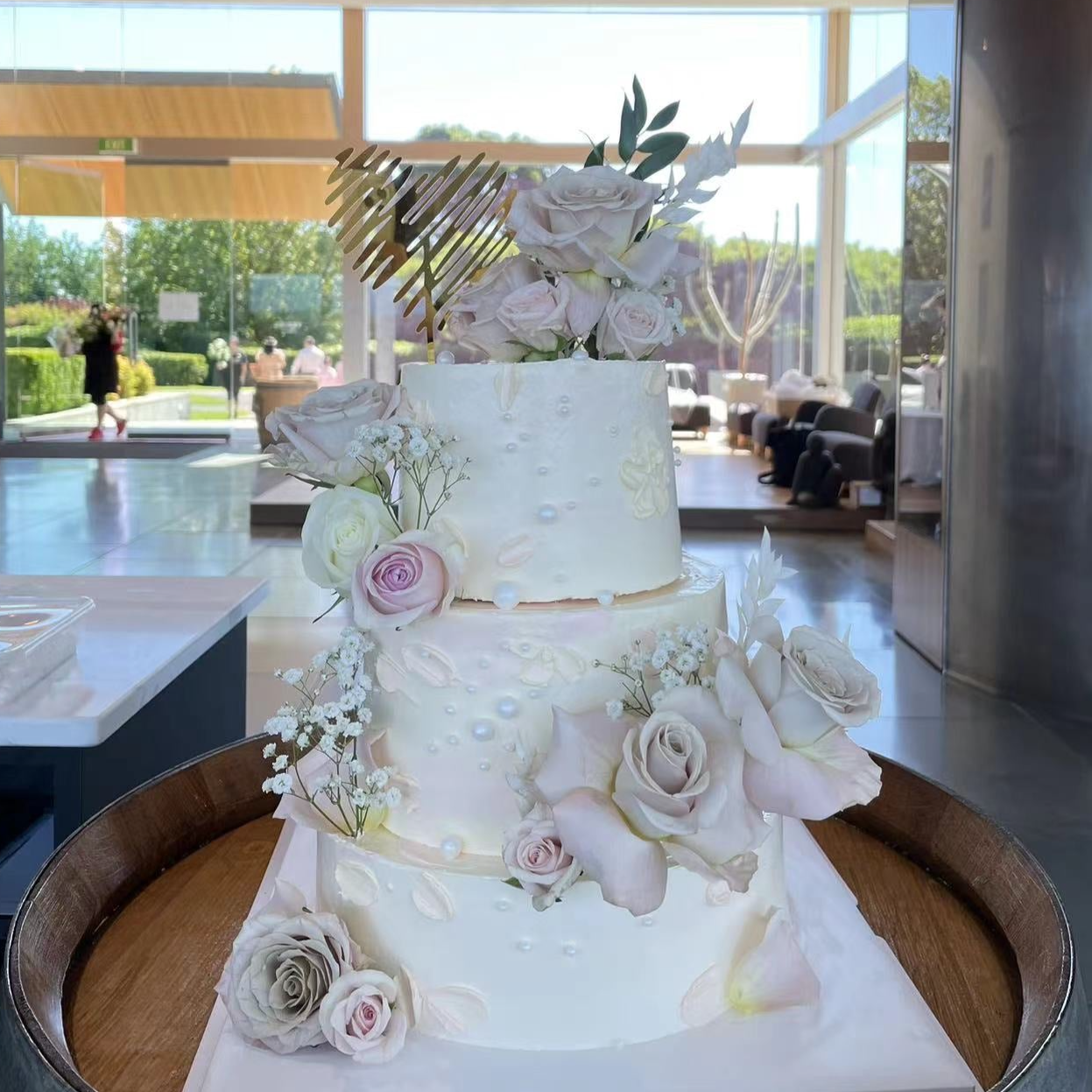 Flowers Wedding Cake