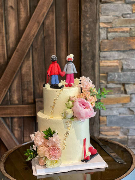 FLowers & Ski Couple Wedding Cake